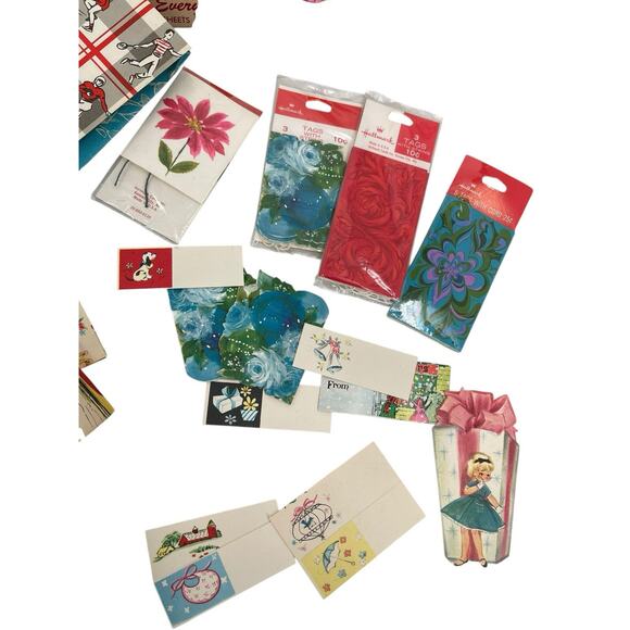 Vintage Lot Vintage Wrapping Paper Sheets Tags MCM - Picture 13 of 16